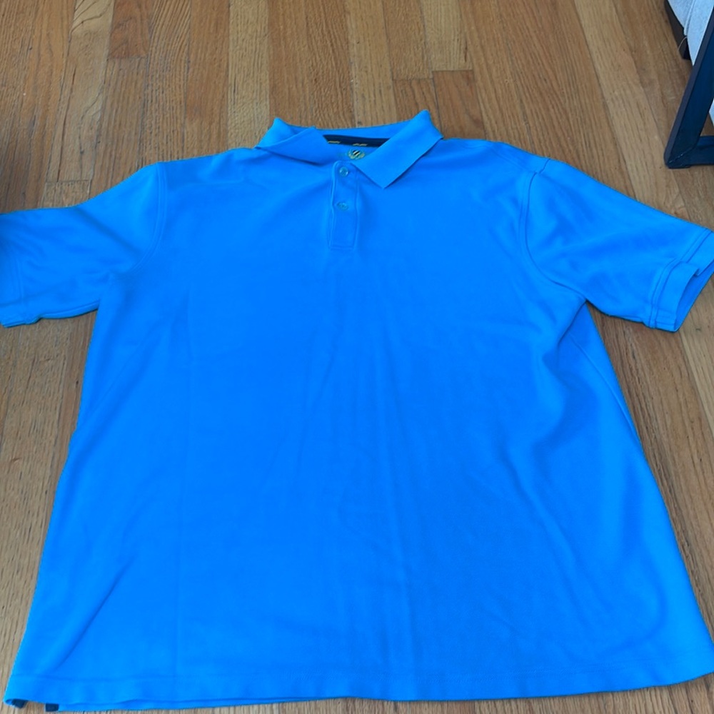 Gently worn short sleeve turquoise polo from Club Room